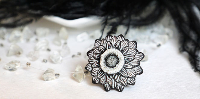 Необычное кольцо-цветок в готическом стиле. Скидки ко дню Святого Валентина