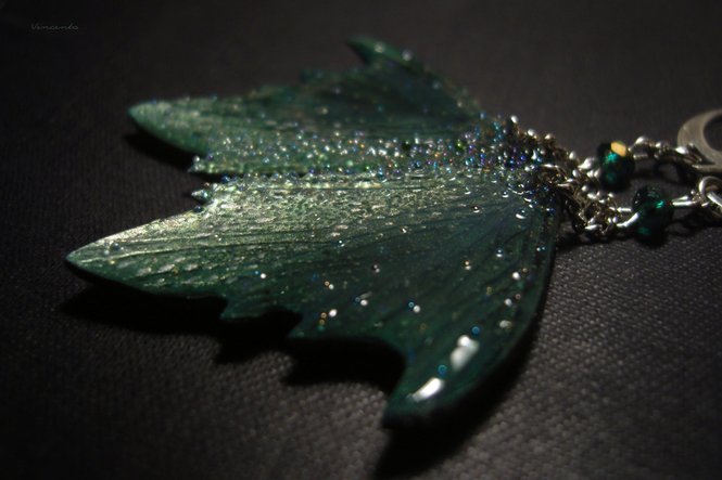 Волшебное украшение с крылышками настоящей болотной феи