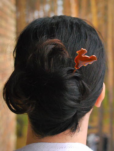 Шпилька для волос "Петушок на палочке" от Екатерины Титовой